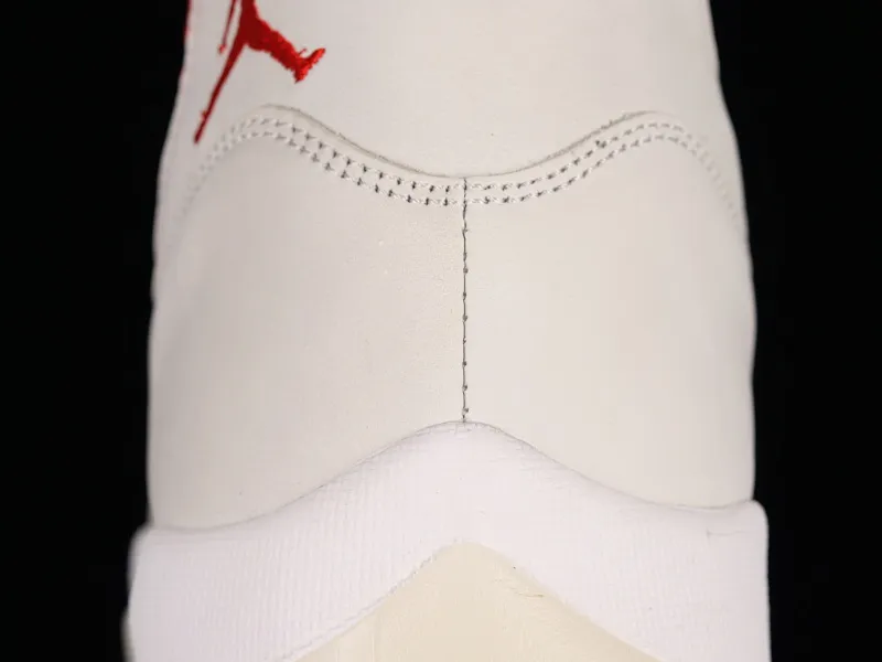All categories Air Jordan Jordan series basketball shoes Air Jordan 11 F version Air Jordan 11 "Platinum Tint" AJ11 Joe 11 Bugs Bunny 378037-016